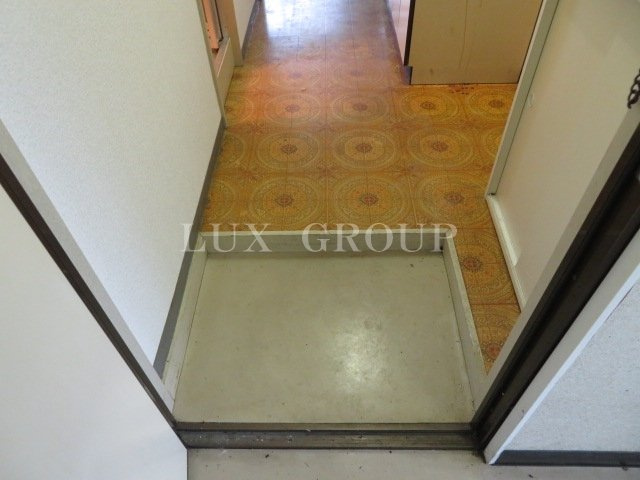 【玄関】 | リバーサイドヴィラ