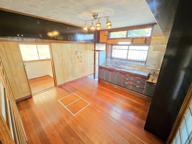 花園町戸建ての居間・リビング