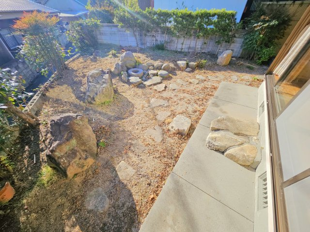 花園町戸建ての庭