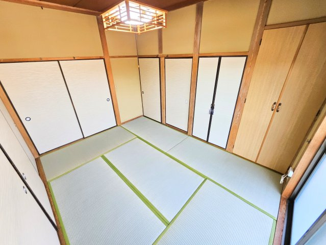 花園町戸建ての和室