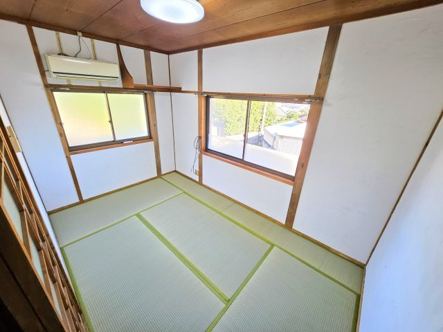 花園町戸建ての和室