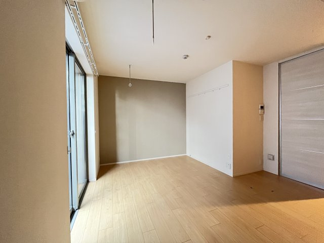 【内装】 | ハレアイナ | アクセントウォールがおしゃれです