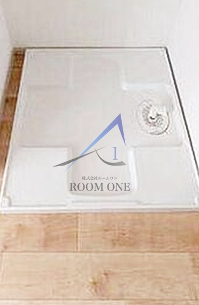 ジョイフル蒲田弐番館の設備|洗濯機置き場です。