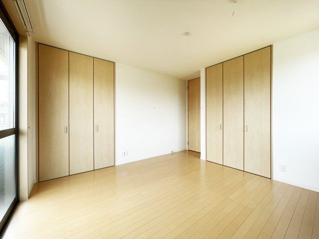 シャーメゾン中吉野の居間・リビング