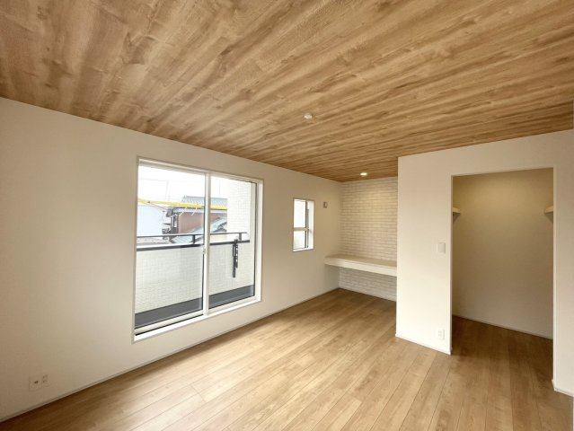 安城市安城町名広69番1『仲介手数料無料』新築戸建ての洋室