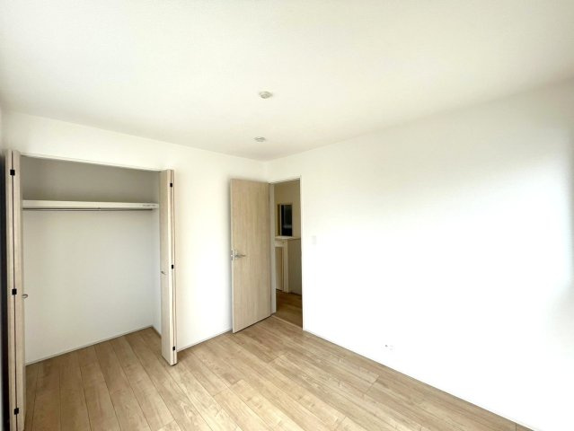 安城市安城町名広69番1『仲介手数料無料』新築戸建ての洋室