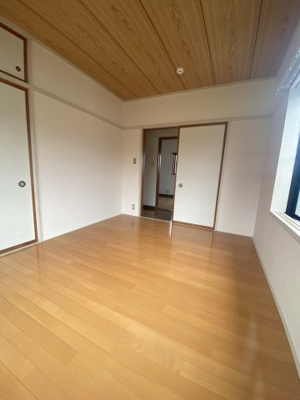 【洋室】 | パークプラザＢ | スタンダードな洋室です