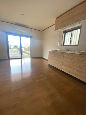 【居間・リビング】 | パークプラザＢ | ゆったりとしたリビングです