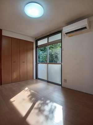 【居間・リビング】 | エルディムわかまつ | 使いやすいリビングです