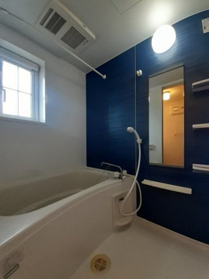 【浴室】 | ヴァンヴェール | きれいなお風呂です