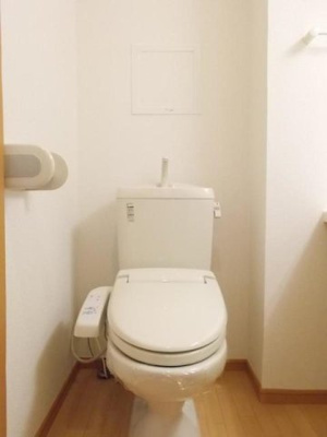 【トイレ】 | シャトレラムール | トイレです