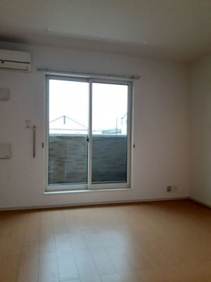 【居間・リビング】 | 綿屋Ⅴ　Ａ | おしゃれなリビングです