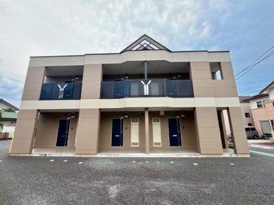 【外観】 | グラン：チェスタ | 外観写真（昼）