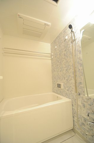 大阪市都島区東野田町１丁目の賃貸マンションの浴室
