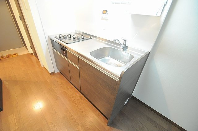 大阪市都島区東野田町１丁目の賃貸マンションのキッチン