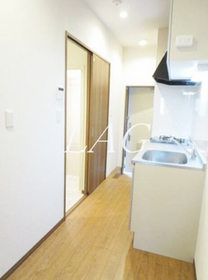 【内装】 | アムール和 | 洋室です。