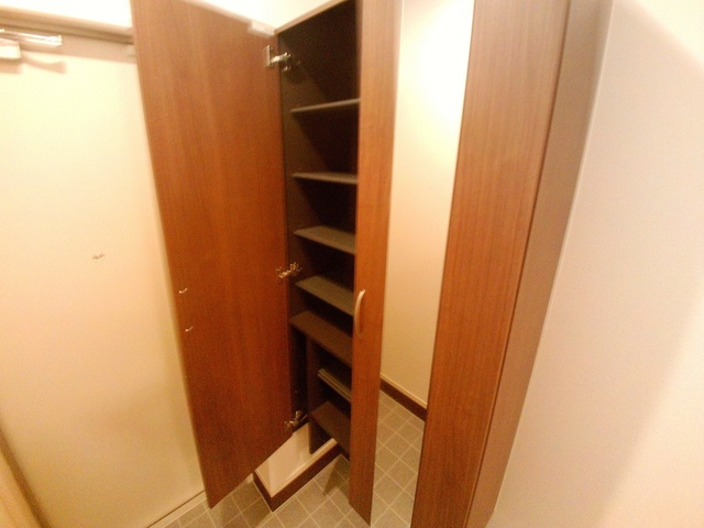 ブルーノ篠原中の収納|シューズボックス