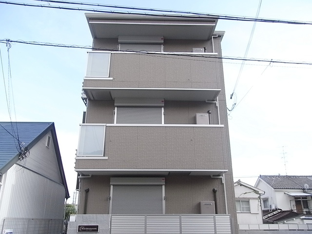 ブルーノ篠原中の外観