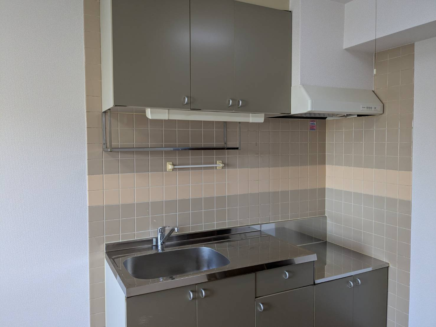 三鷹市野崎２丁目の賃貸マンションのキッチン