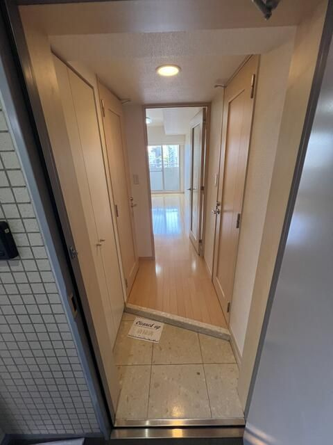 グレース早稲田の玄関