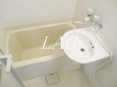 【浴室】 | セルジュ目黒 | お風呂です。