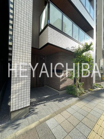 ジョカットロ蔵前のエントランス