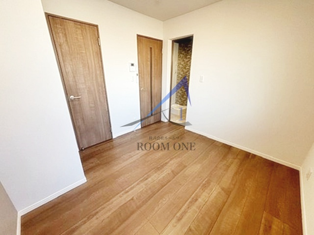 ＡＫｒｙｓｔａｌの居間・リビング|洋室のお部屋です。