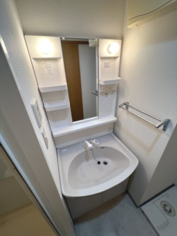 【独立洗面台】