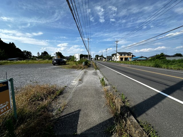 出井東本郷貸地のその他|南東側接道道路