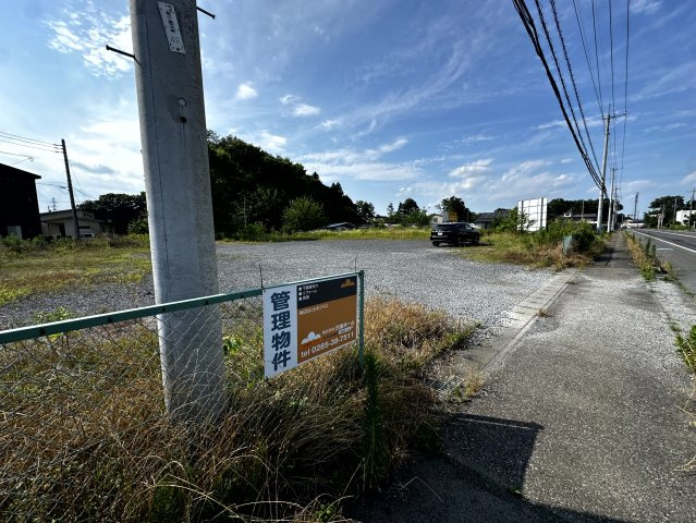 出井東本郷貸地の庭|入口