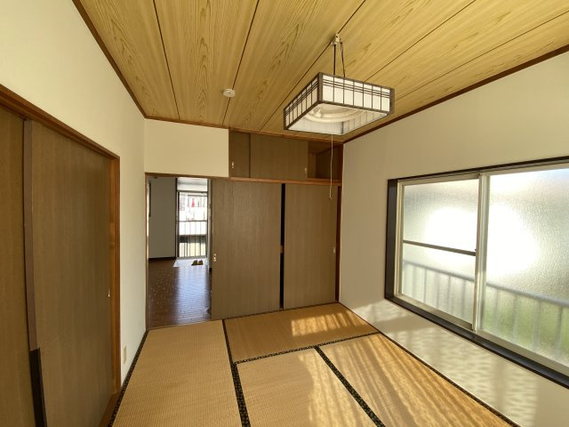 フラワーハイツの和室