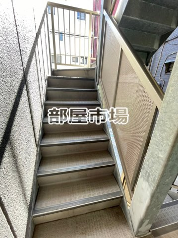 リブリ・美寿ゞのその他共用部分|共用階段