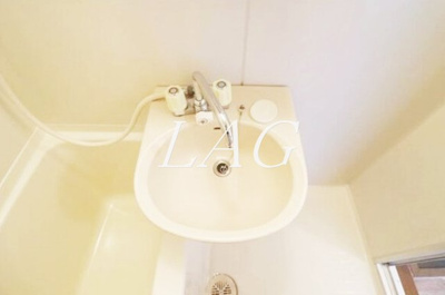 【洗面所】 | エステート南野 | 洗面台です。