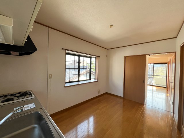 SUN HEIGHTS 南久万の居間・リビング