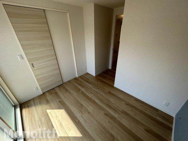 ロジュマンイズミB棟の洋室