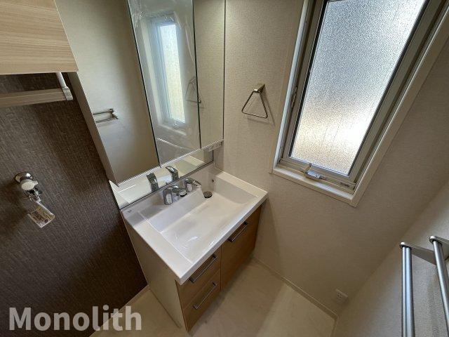 ロジュマンイズミB棟の独立洗面台