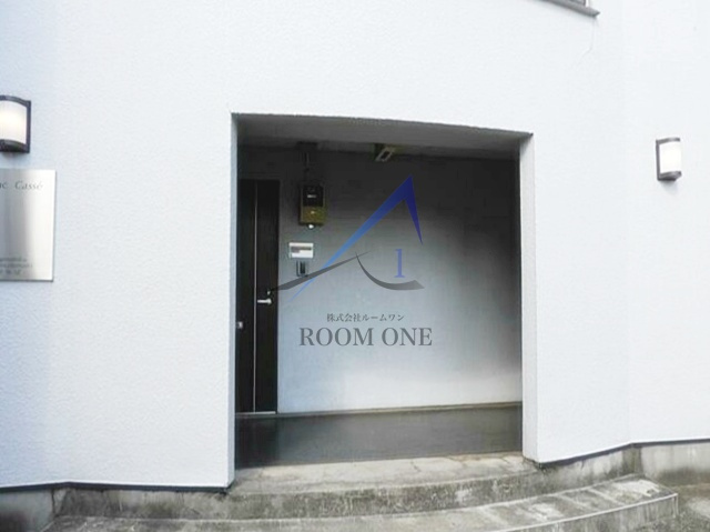 ブランカーセのエントランス|エントランスです。