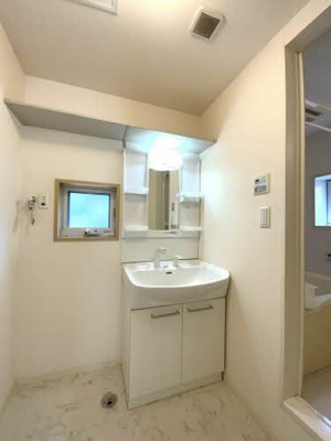 【洗面所】 | ラ・パルテール豊成 壱番館