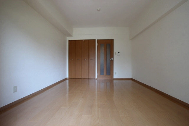 東雲パレスの居間・リビング