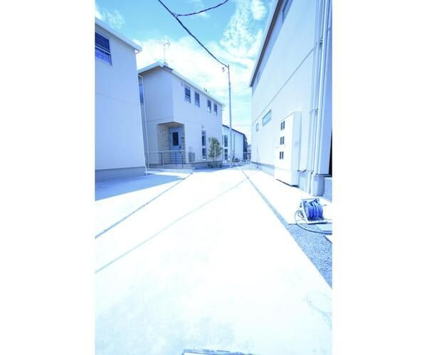 西東京市泉町４丁目貸家の駐車場