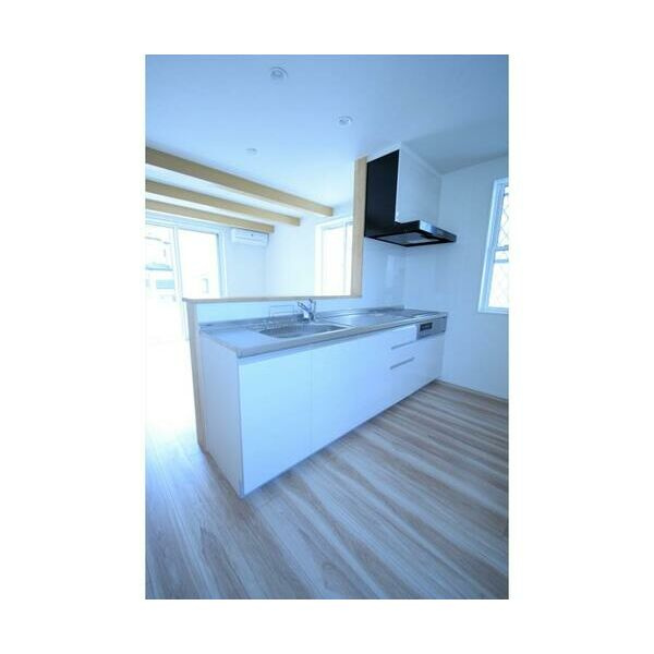 西東京市泉町４丁目貸家のキッチン