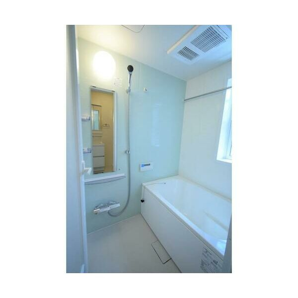 西東京市泉町４丁目貸家の浴室
