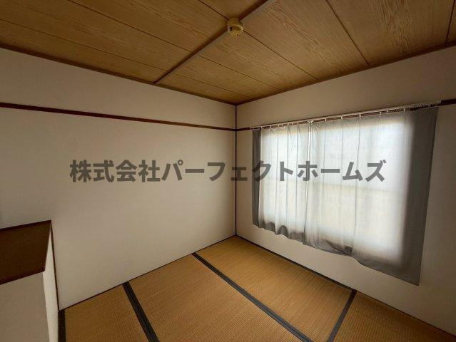 御殿山コーポB棟の和室|和室があると、家にあたたかい雰囲気が生まれます