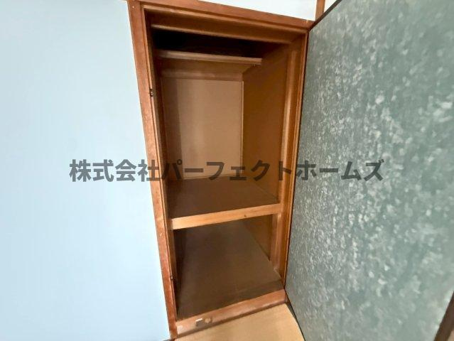 御殿山コーポB棟の収納|収納があります