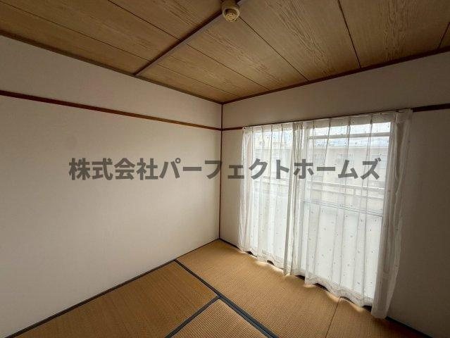 御殿山コーポB棟の和室|フローリングだけでなく、和室もあります
