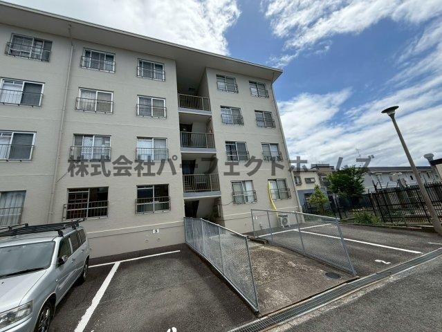 御殿山コーポB棟の周辺