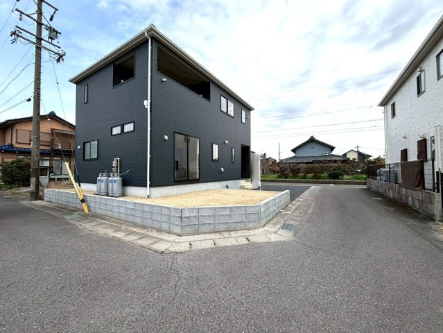 【商談中】クワイエ　安八郡安八町東結第1　全1区画分譲の前面道路含む現地写真|■前面道路　■ヤマダ不動産　株式会社リライフ　
■夢のマイホーム購入をフルサポートします！