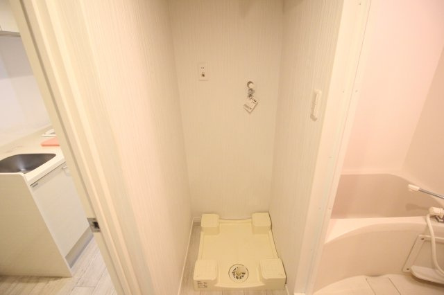 【設備】 | プレミエール西田辺 | 室内洗濯パン