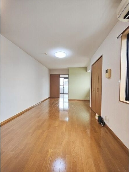 タウンパークSの居間・リビング