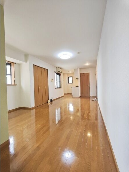 タウンパークSの居間・リビング